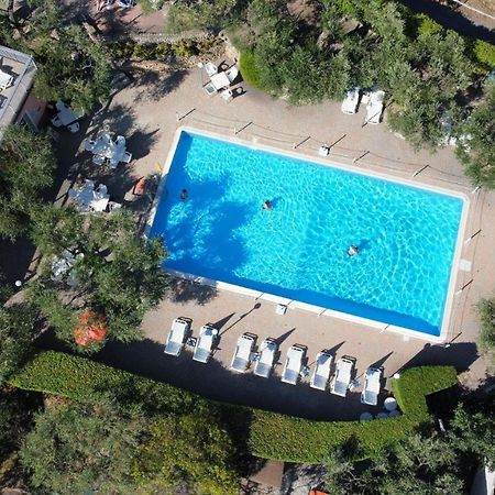Villaggio Rta Borgoverde Imperia Exterior foto