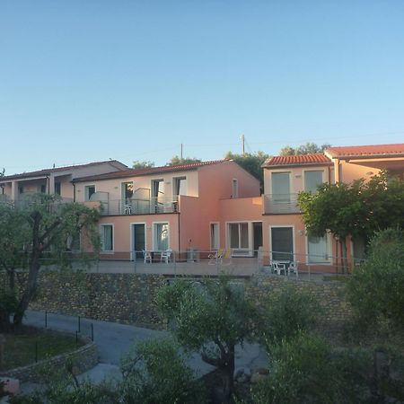 Villaggio Rta Borgoverde Imperia Exterior foto
